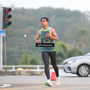 Runner Photo 6430316