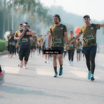 Runner Photo 6430326