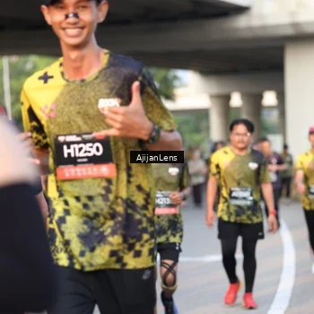 Runner Photo 6430328