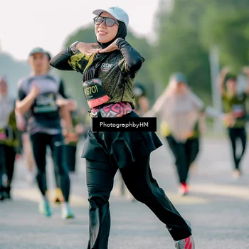 Runner Photo 6430344