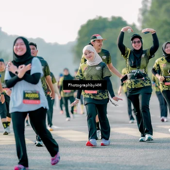 Runner Photo 6430345