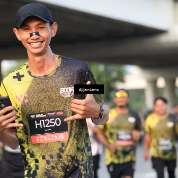 Runner Photo 6430375