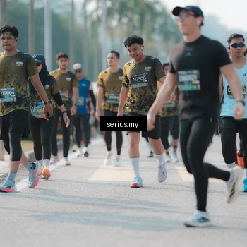 Runner Photo 6430381