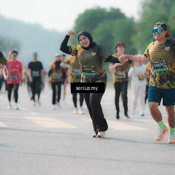 Runner Photo 6430445