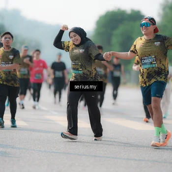 Runner Photo 6430457