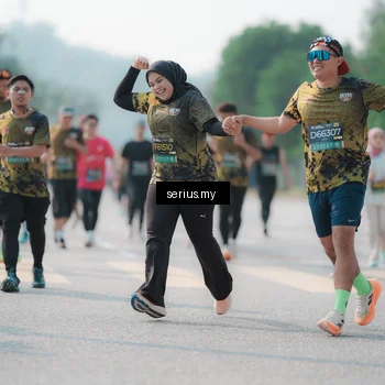 Runner Photo 6430460