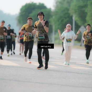 Runner Photo 6430481