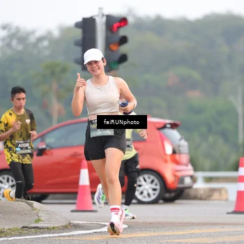Runner Photo 6430491