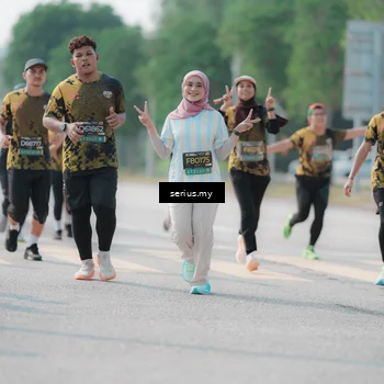 Runner Photo 6430494