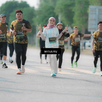 Runner Photo 6430503
