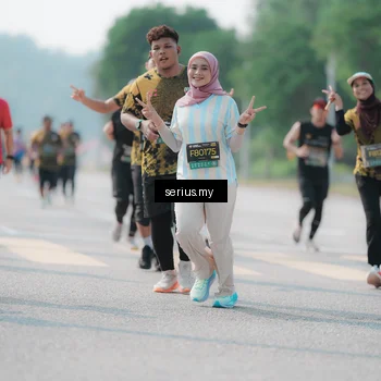 Runner Photo 6430508
