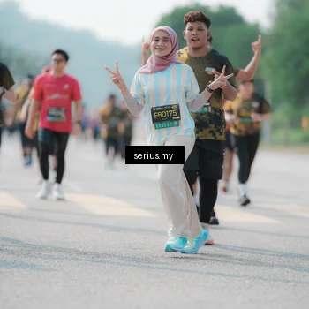 Runner Photo 6430511