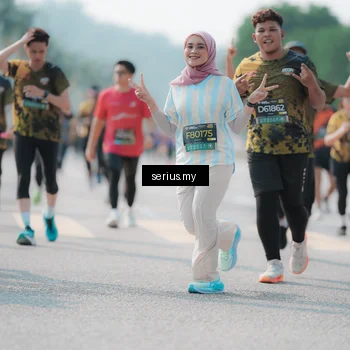 Runner Photo 6430515