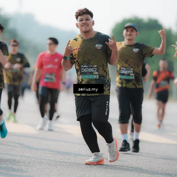 Runner Photo 6430525
