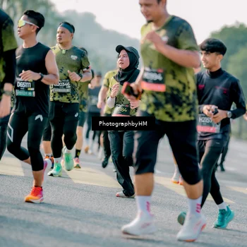 Runner Photo 6430535