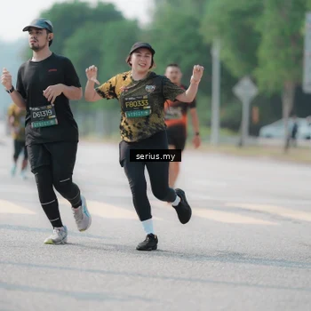 Runner Photo 6430540