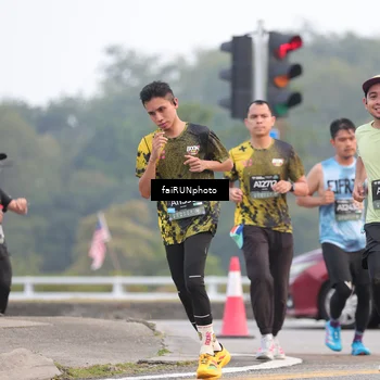 Runner Photo 6430573