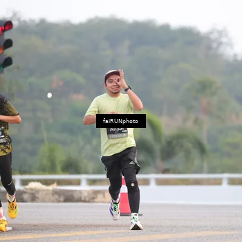 Runner Photo 6430574