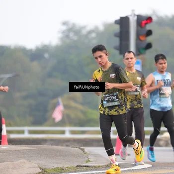 Runner Photo 6430586