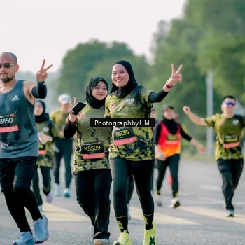 Runner Photo 6430590