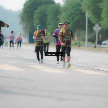 Runner Photo 6430594