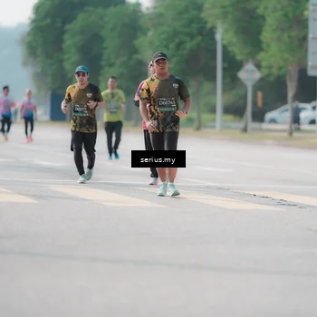 Runner Photo 6430607