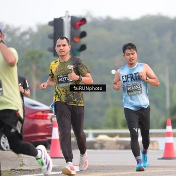 Runner Photo 6430618