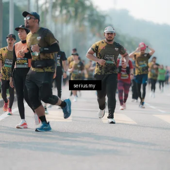 Runner Photo 6430636