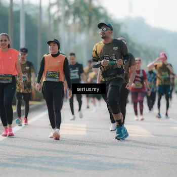 Runner Photo 6430637