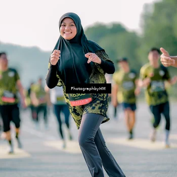 Runner Photo 6430660