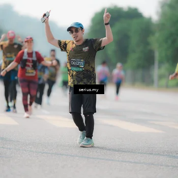 Runner Photo 6430664