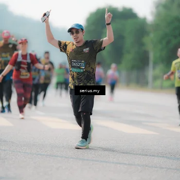 Runner Photo 6430665