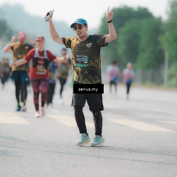 Runner Photo 6430666
