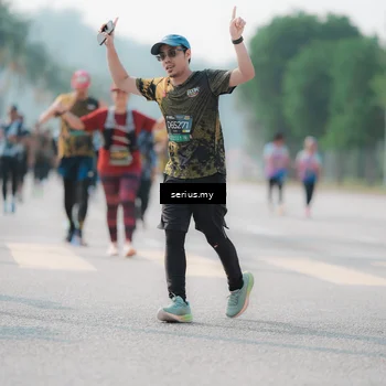 Runner Photo 6430679