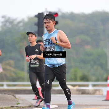Runner Photo 6430686
