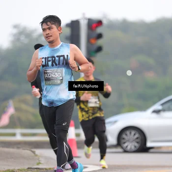 Runner Photo 6430687
