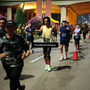 Runner Photo 6430694