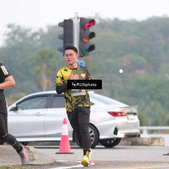 Runner Photo 6430708