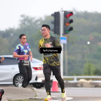 Runner Photo 6430710