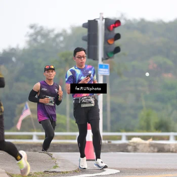 Runner Photo 6430730