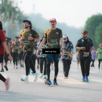 Runner Photo 6430821