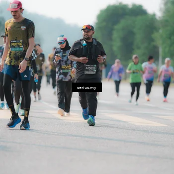 Runner Photo 6430824