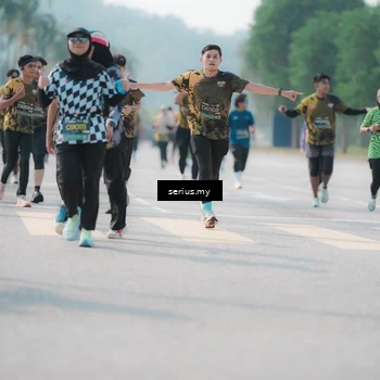 Runner Photo 6430844