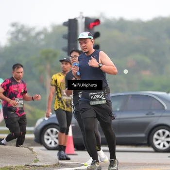 Runner Photo 6430850