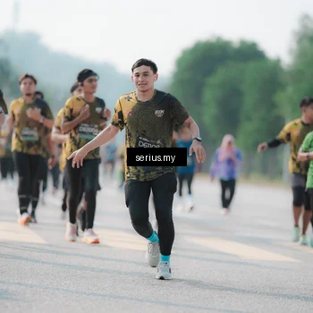 Runner Photo 6430868