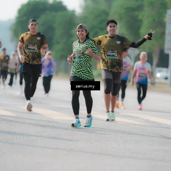 Runner Photo 6430873