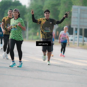 Runner Photo 6430880
