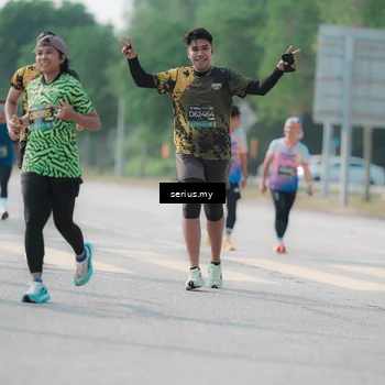 Runner Photo 6430884