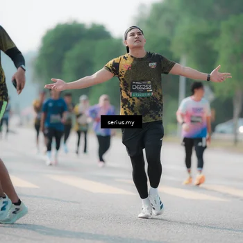 Runner Photo 6430888