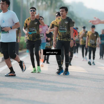 Runner Photo 6430897